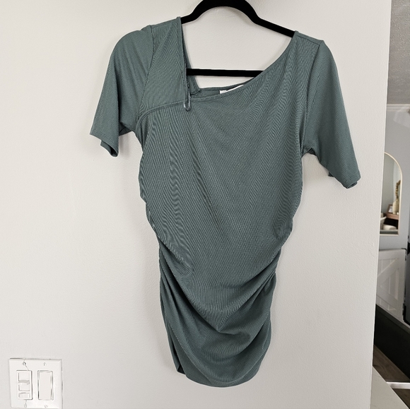 Nine West Rib Ruched Elbow Sleeve - Picture 3 of 7